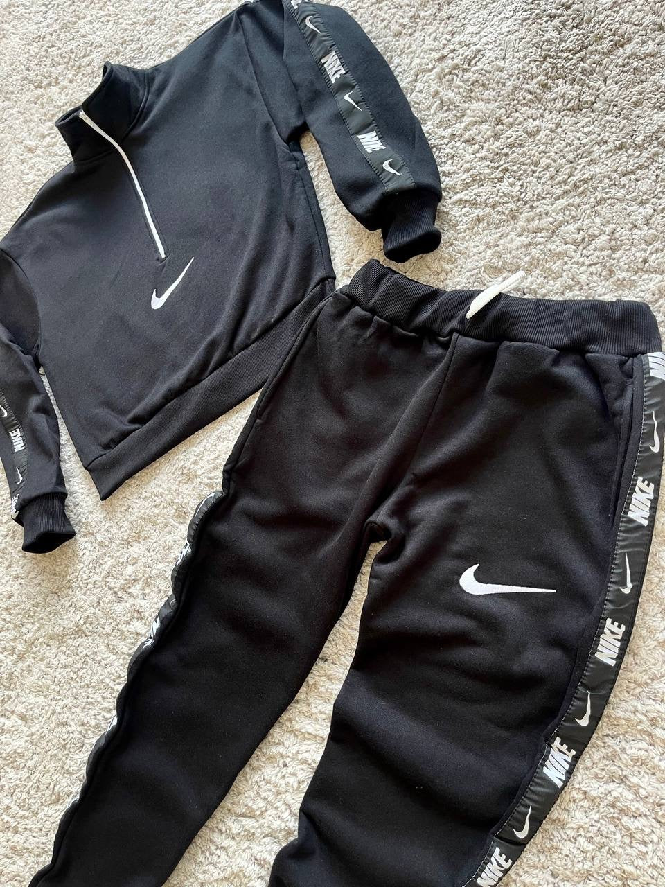 Chandal mujer Nike negro