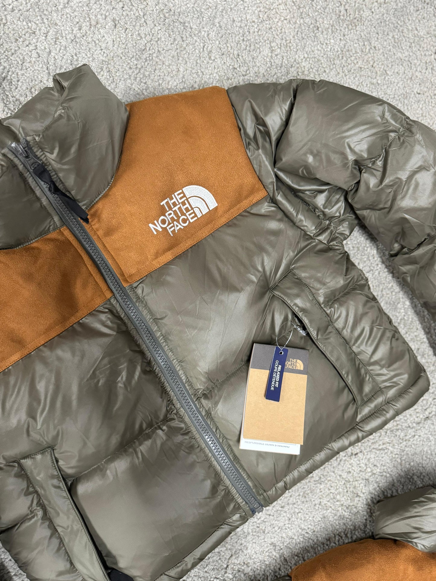 The North Face   Chaquetas para chica . HOT GAME