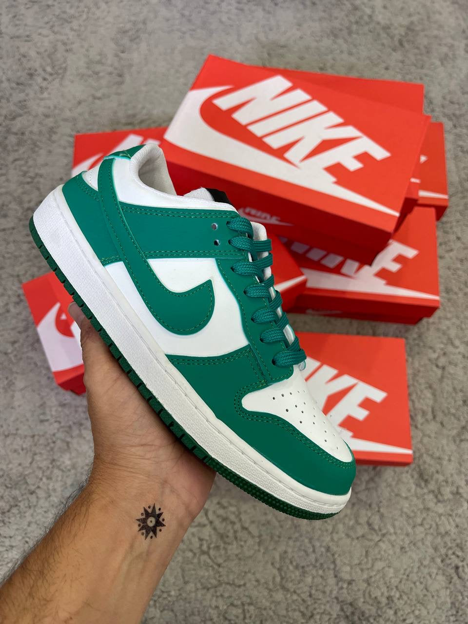 Nike dunk low