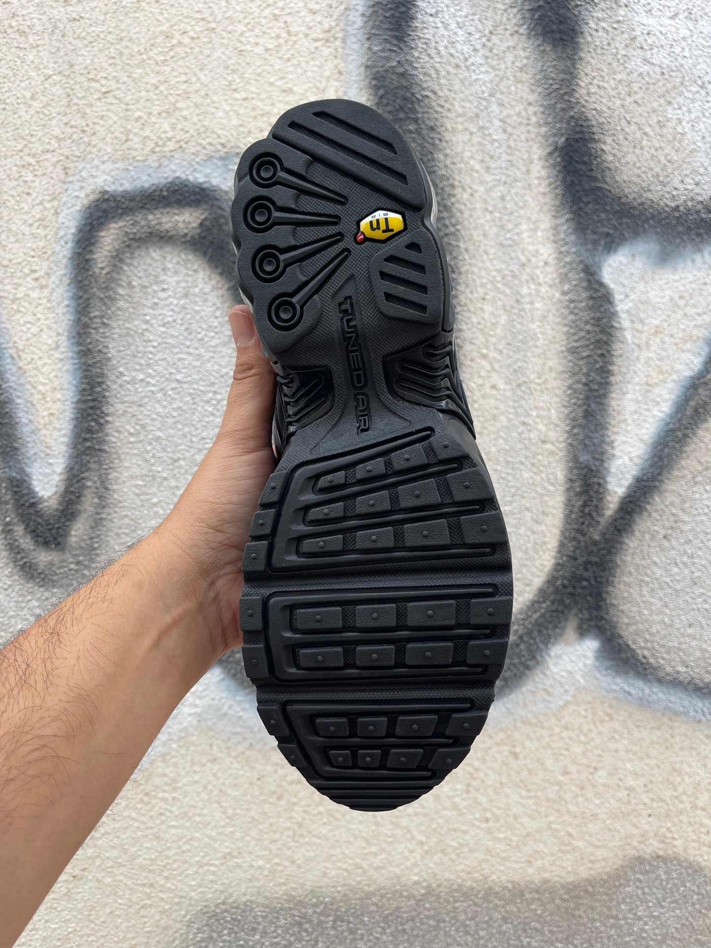 NIKE TUNNED