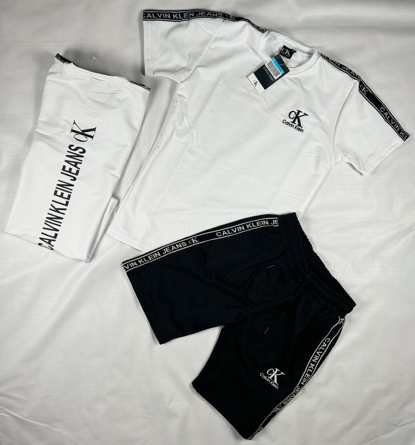 Conjunto de verano Calvin Klein