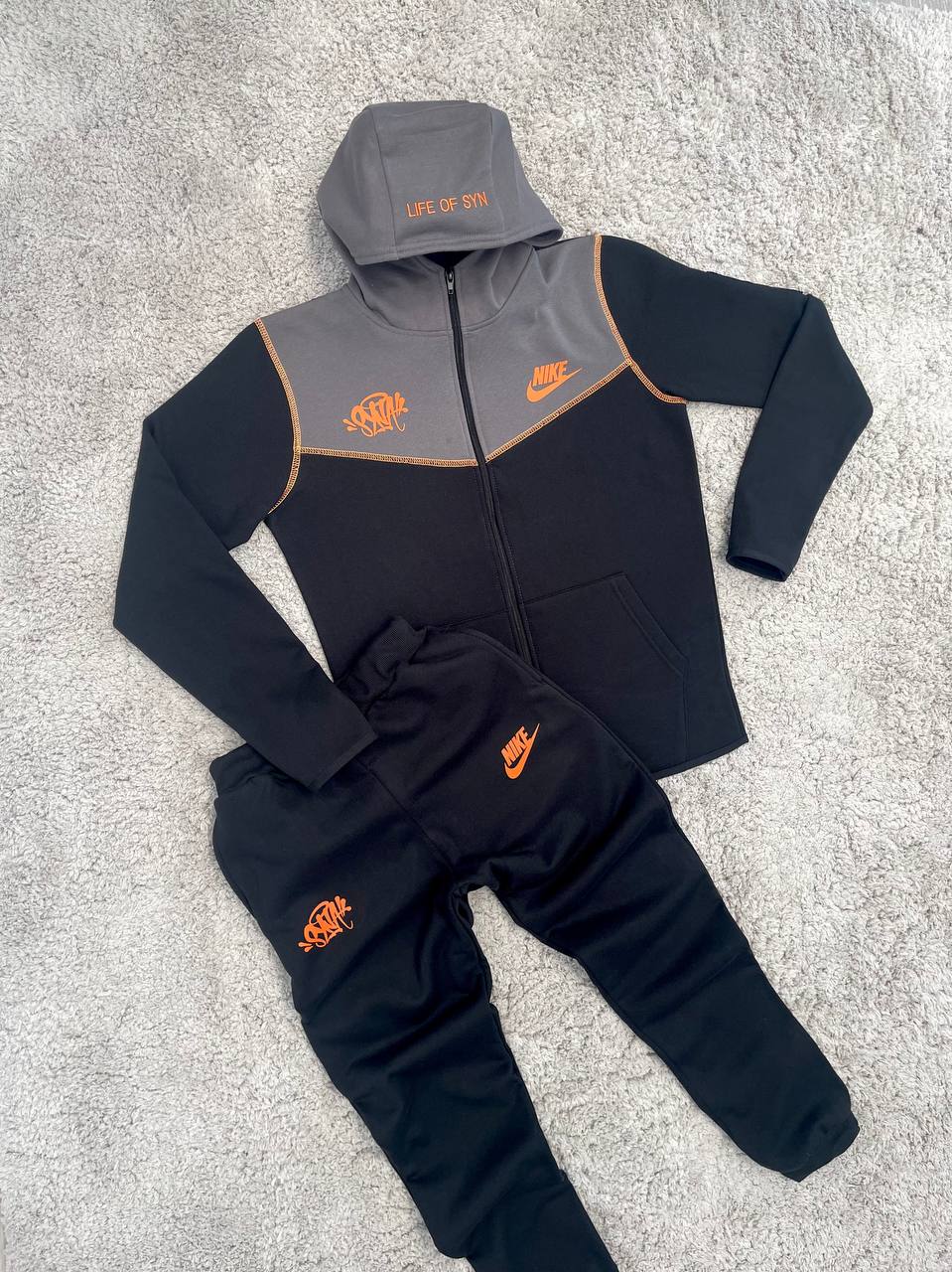 Nike tech x central cee x syna world