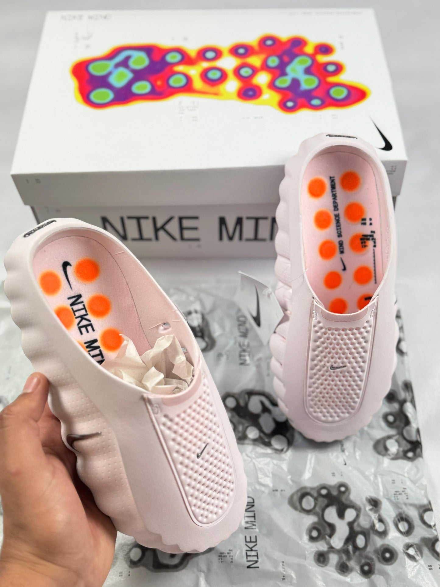 Nike mind 001 negra rosa