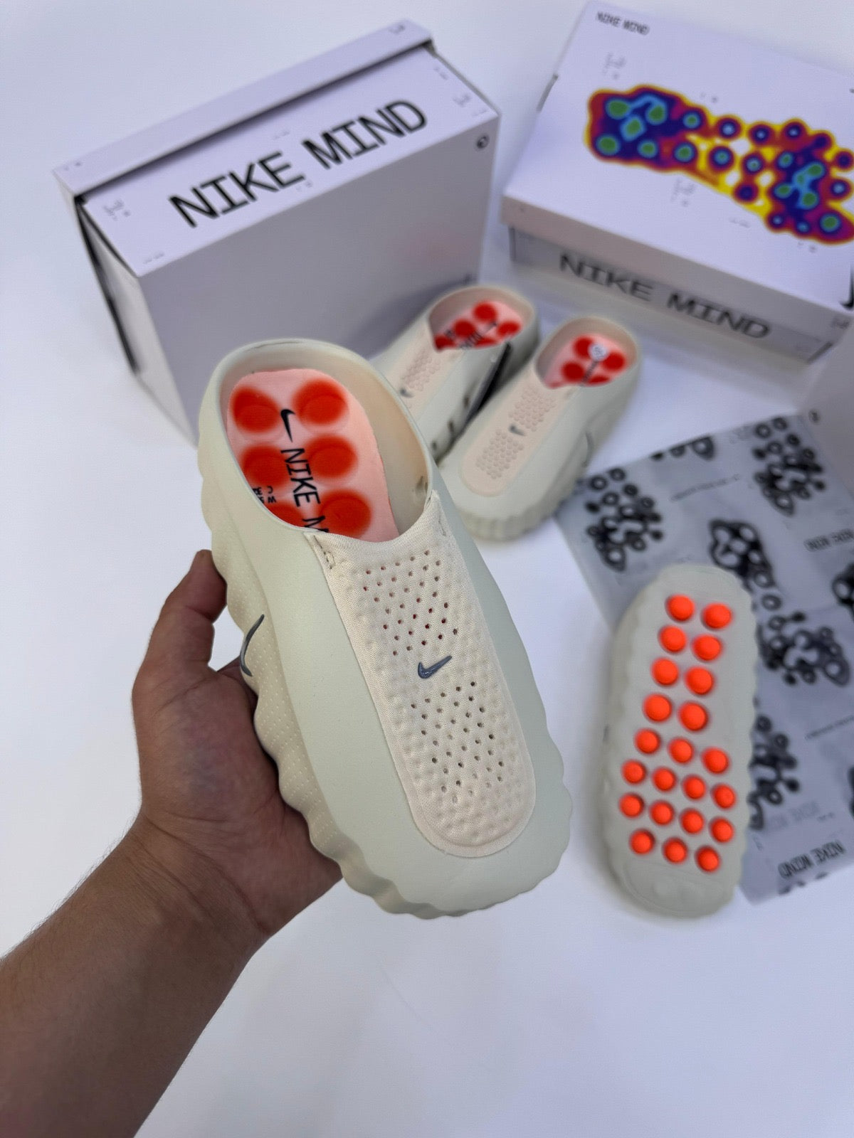 Nike mind 001
