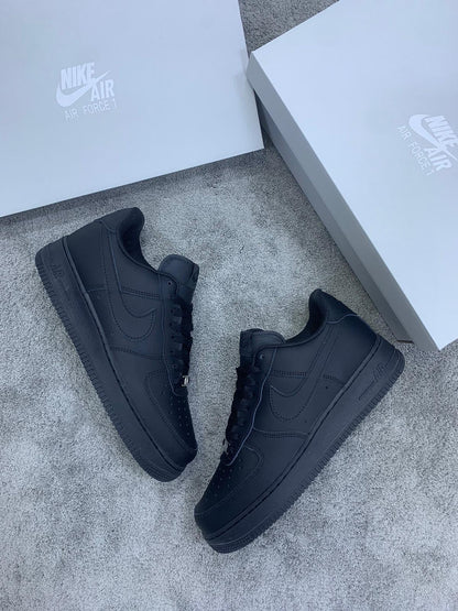 Air force 1 low “negras”