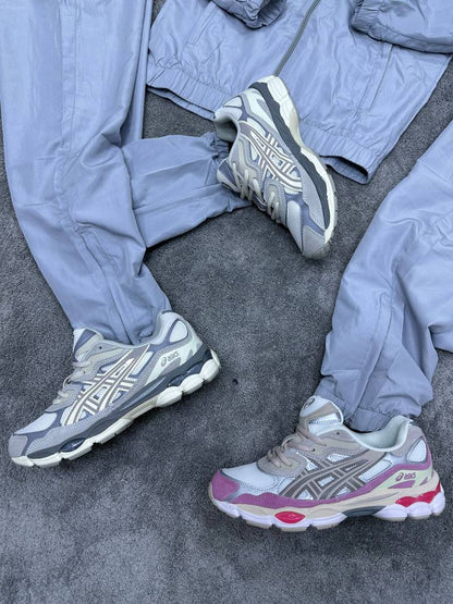 Chándal ASICS  gris

Calidad G5