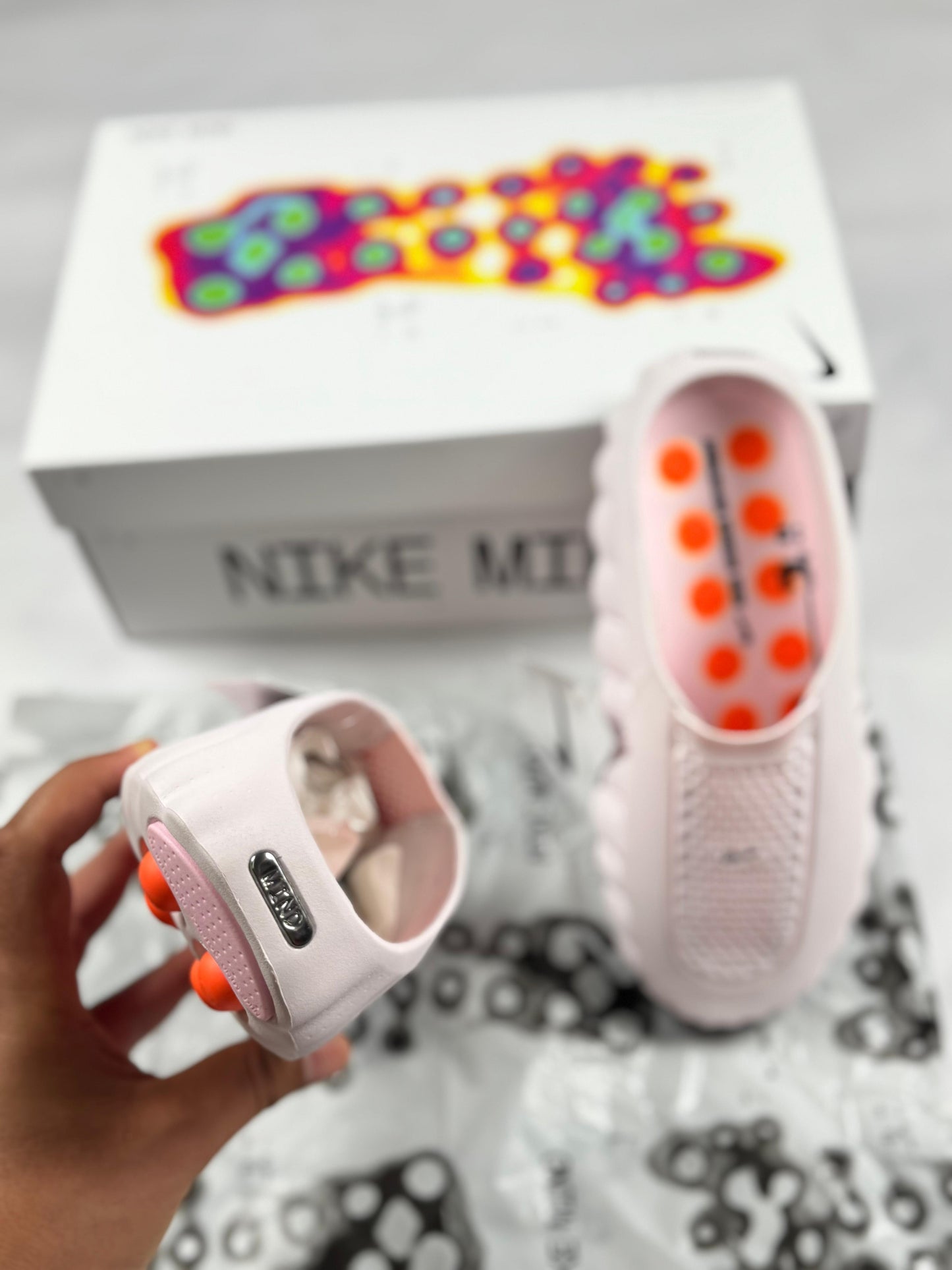 Nike mind 001 negra rosa