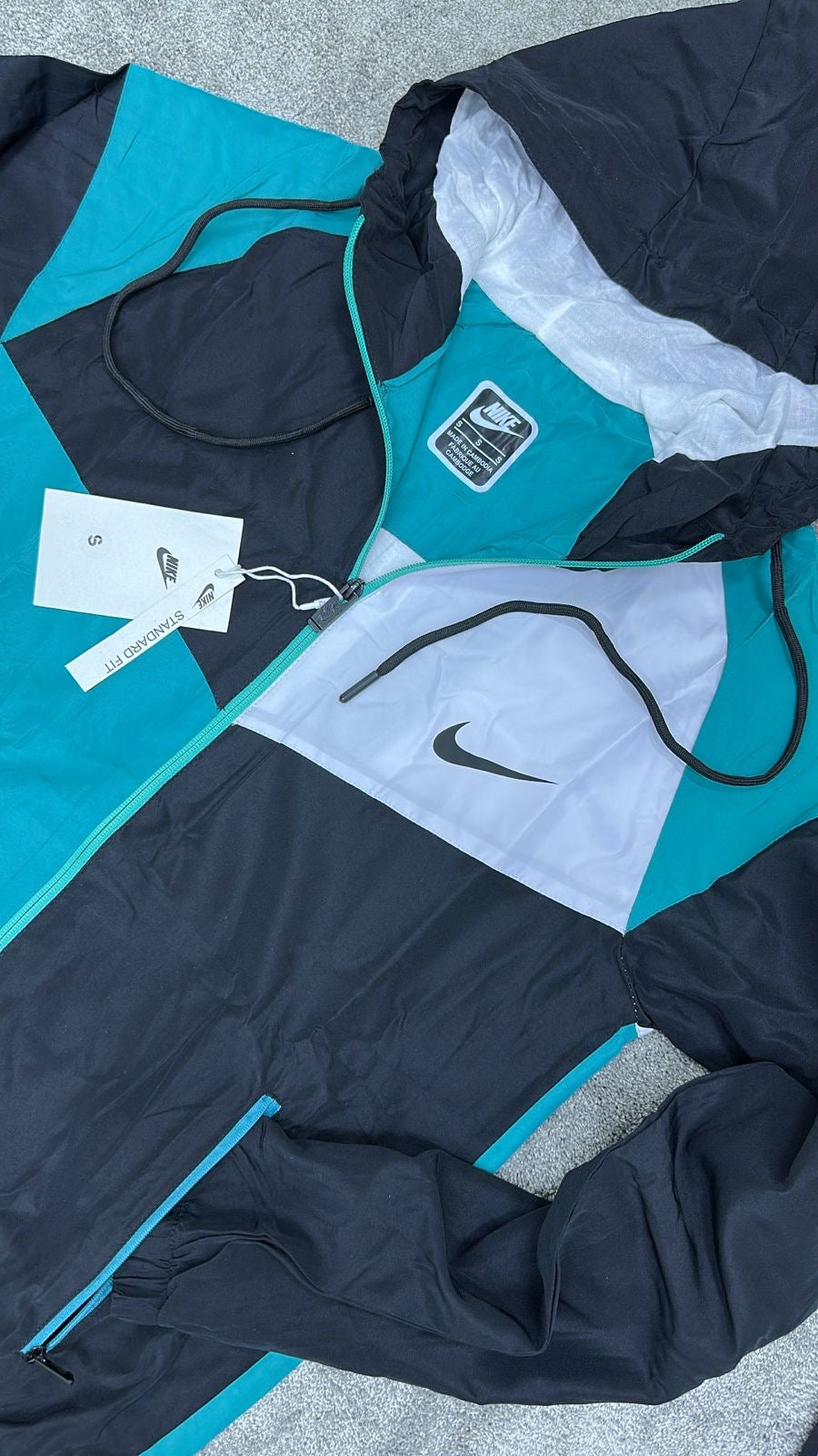 Nuevo modelo 
Chándal Nike TN