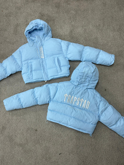 Chaquetas TRAPSTAR it’s secret

Chica