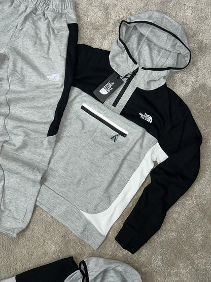 CHÁNDAL THENORTHFACE X RVFV