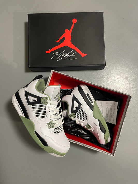 Jordan 4 contra reembolso