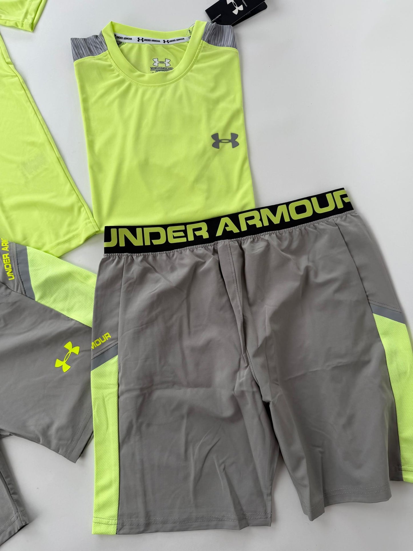 Conjunto Under Armour 2026
