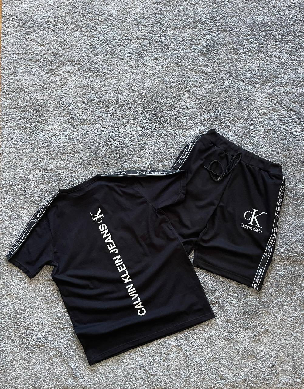 Conjunto verano calvin klein negro