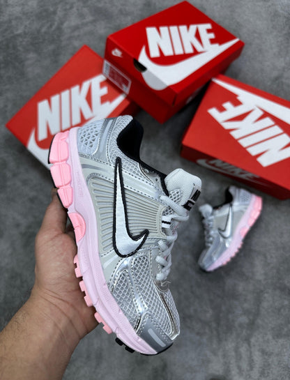 Nike vomeros 5