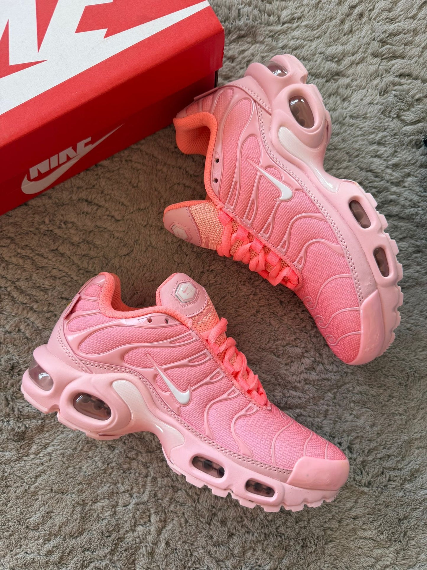 Nike Tn Pink
