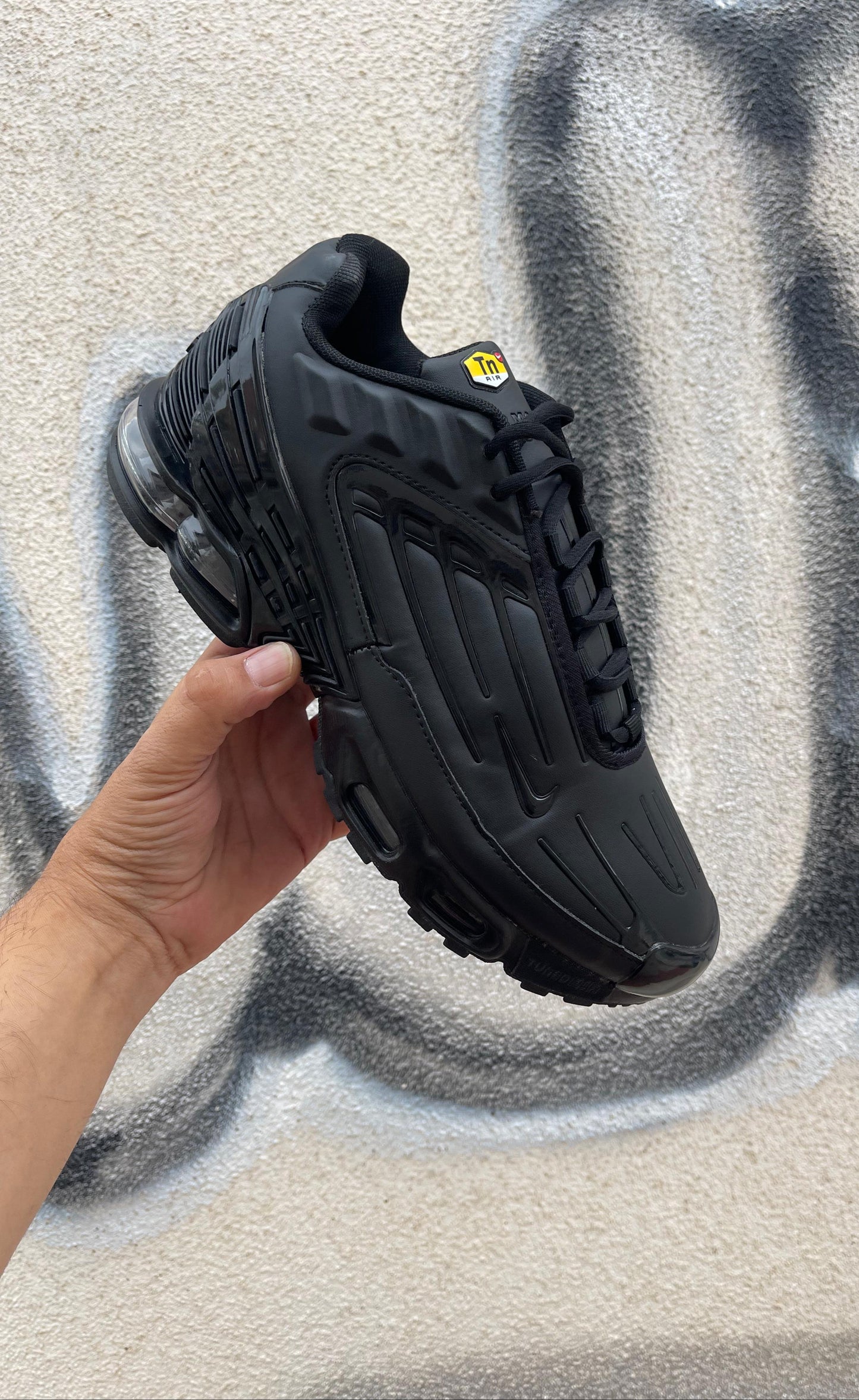 NIKE TUNNED