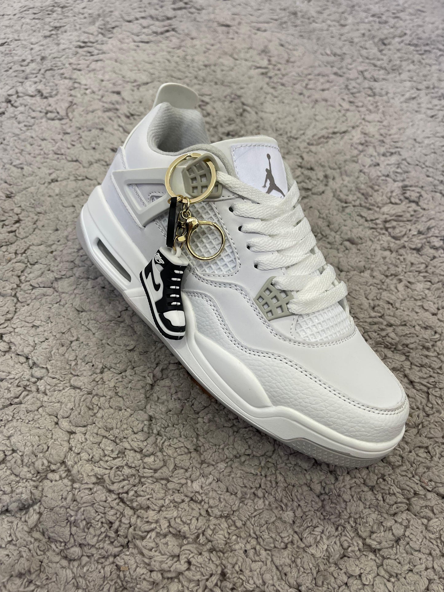 Jordan retro 4