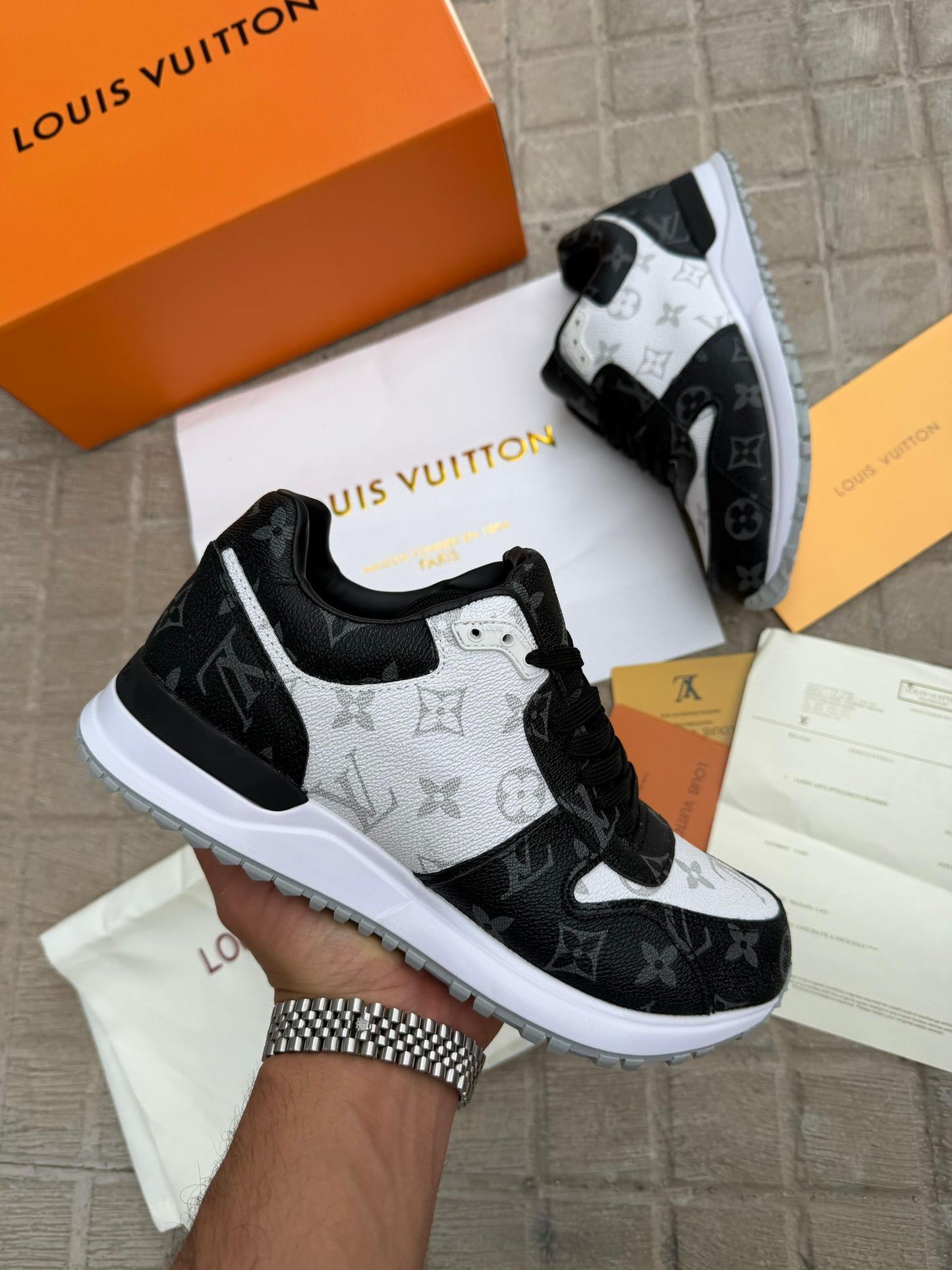 *Bambas LOUIS VUITTON* Run away