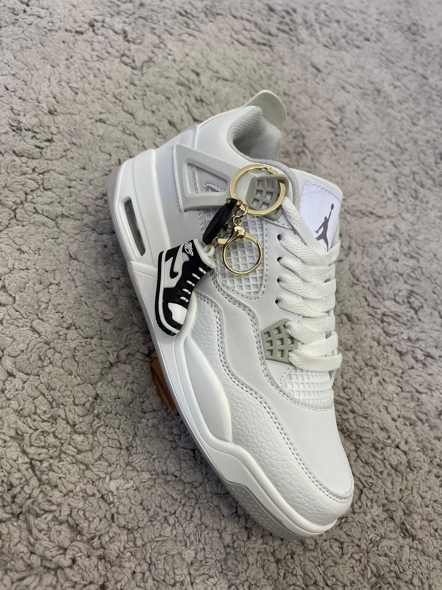 Jordan retro 4
