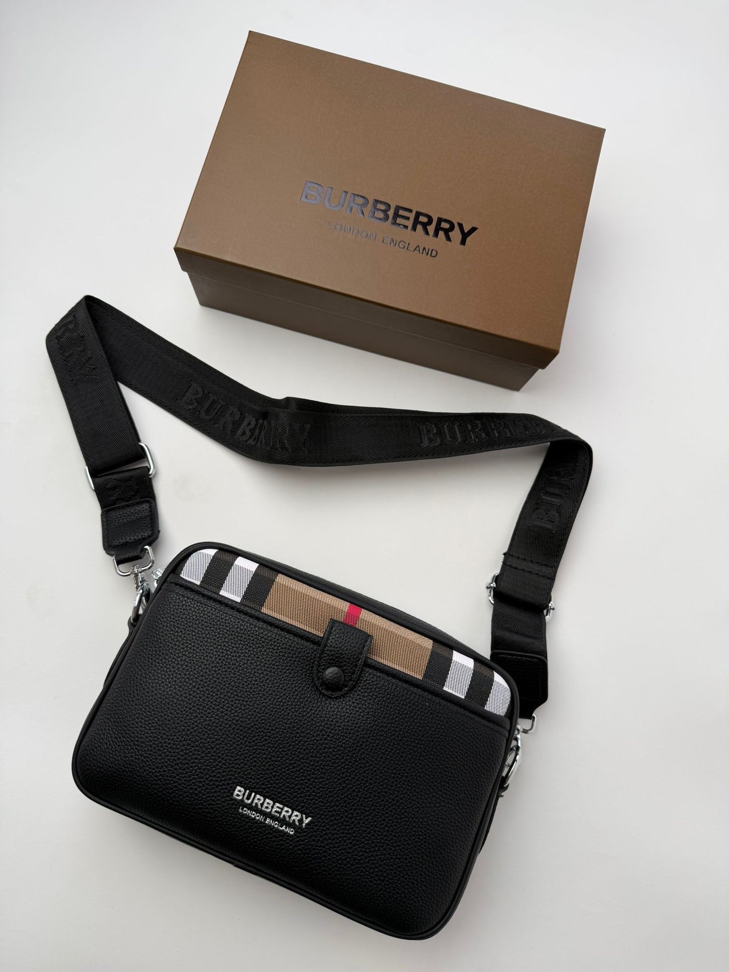 RIÑONERA BURBERRY CALIDAD G5