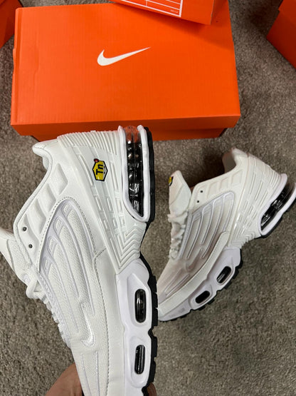 NIKE TUNED