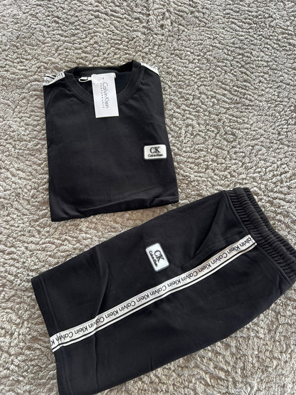 Conjunto de verano Calvin Klein