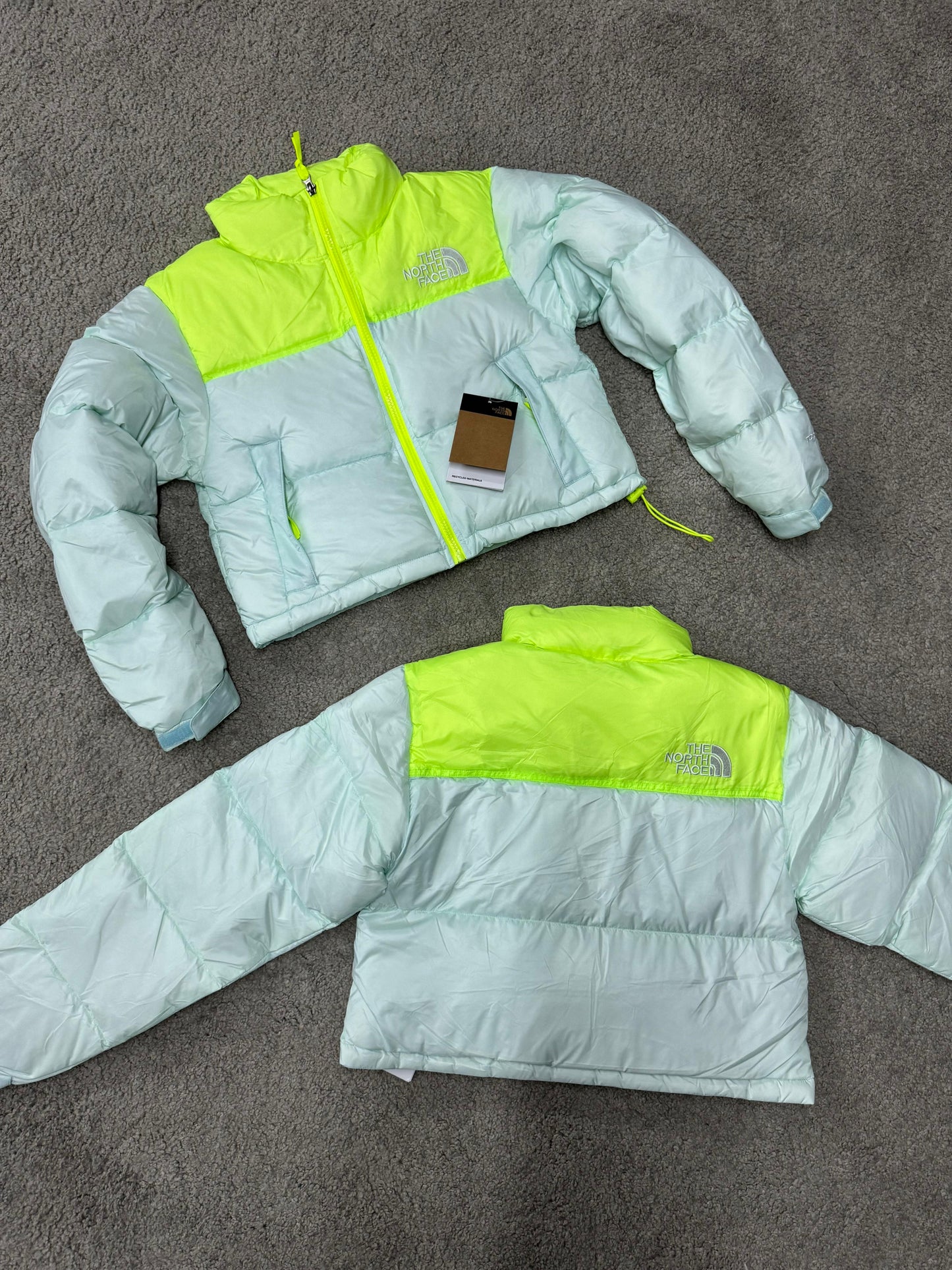The North Face   Chaquetas para chica . HOT GAME