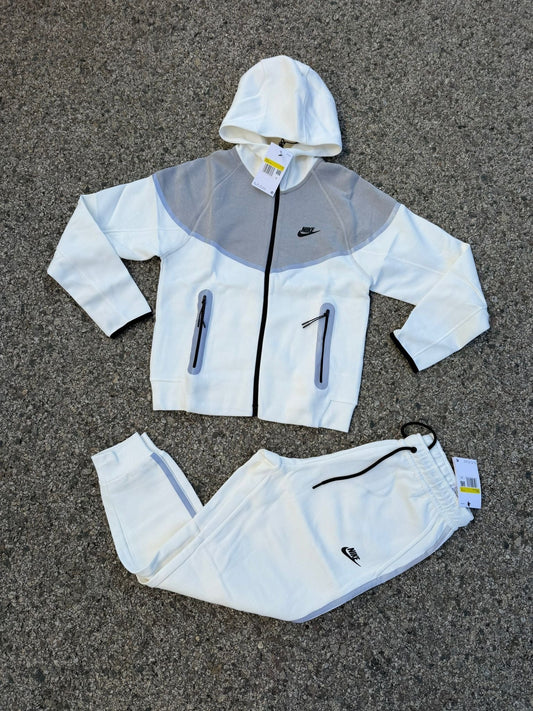 Chándal  NIKE TECH 2025 2026