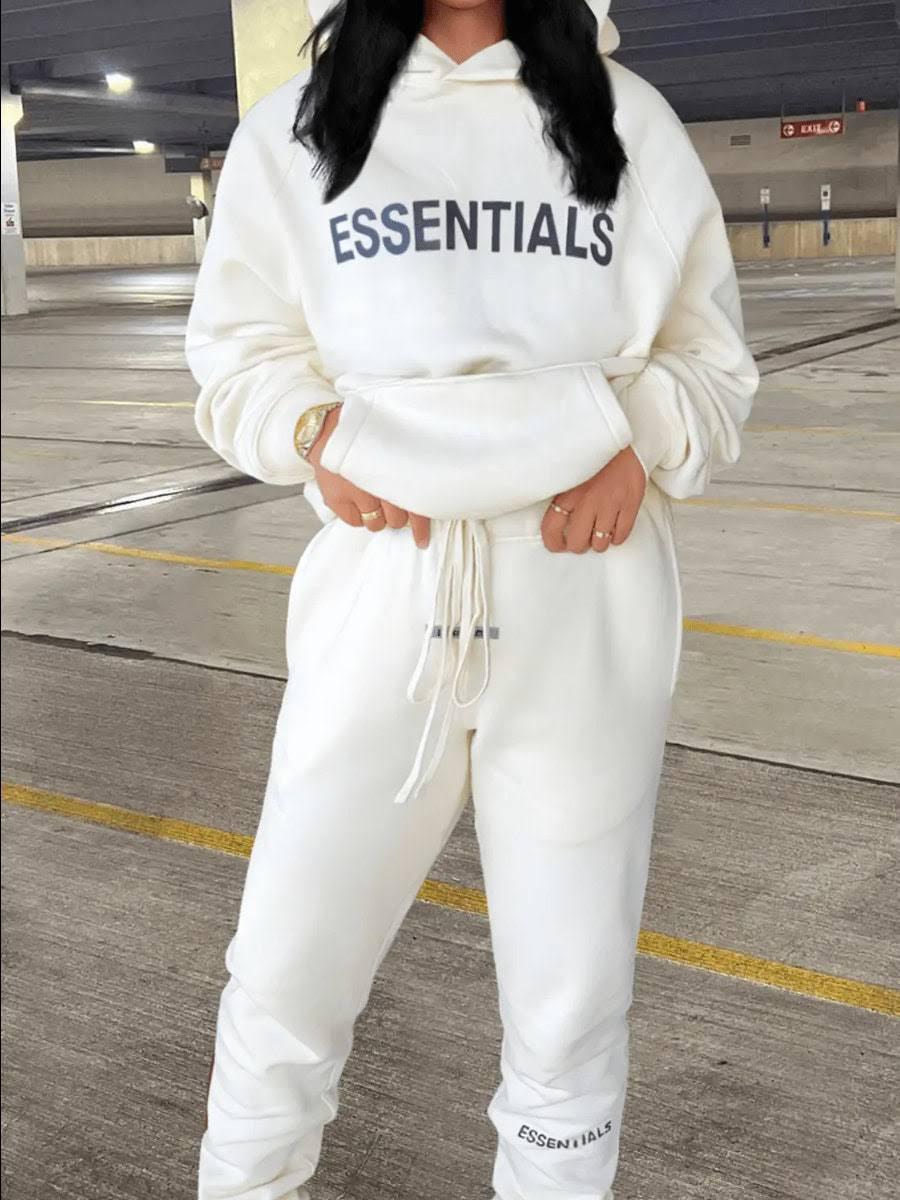 Chándal Essentials